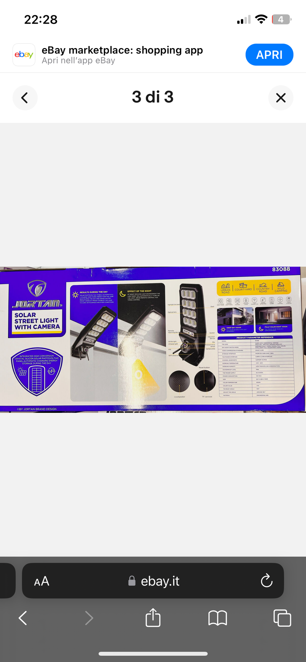 LAMPIONE STRADALE CON PANNELLO SOLARE 800w FARO LED CON TELECAMERA PTZ ICSEE