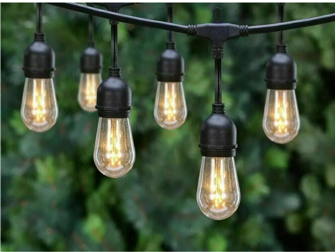 Catena luminosa esterno 10 Lampadine E27 LED cavo 10 mt IP65 impermeabile NERO