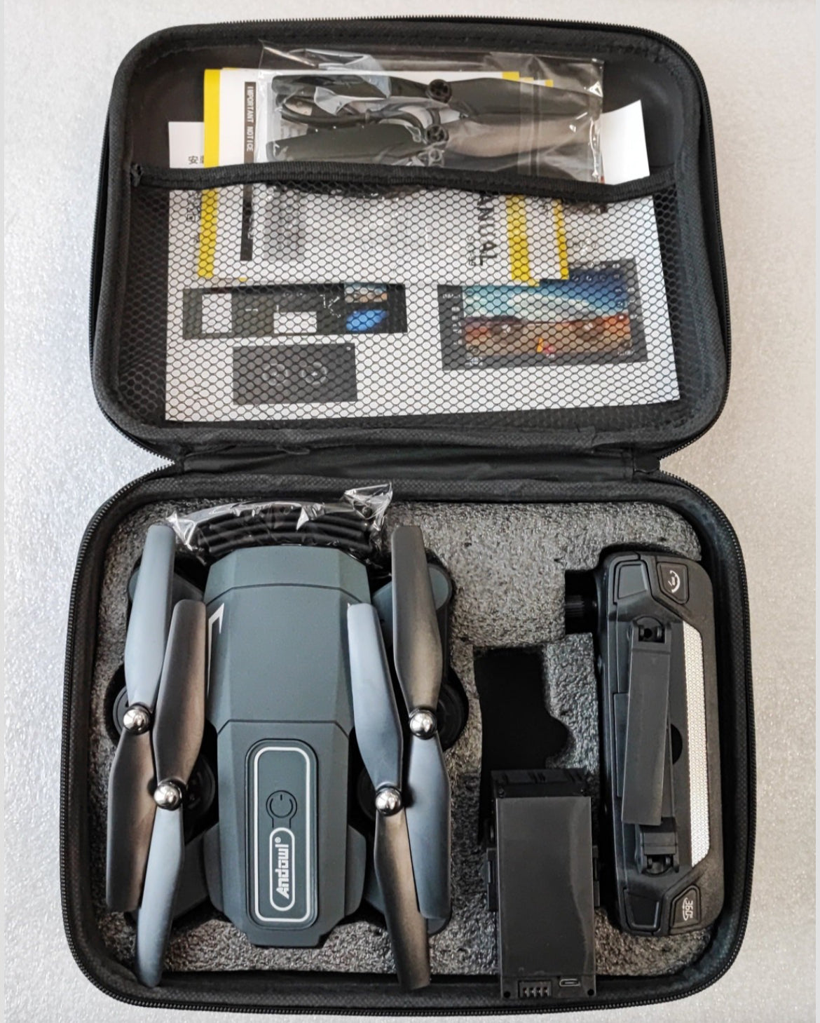 Drone pieghevole con fotocamera HD girevole 1080p con Applicazione e Telecomando